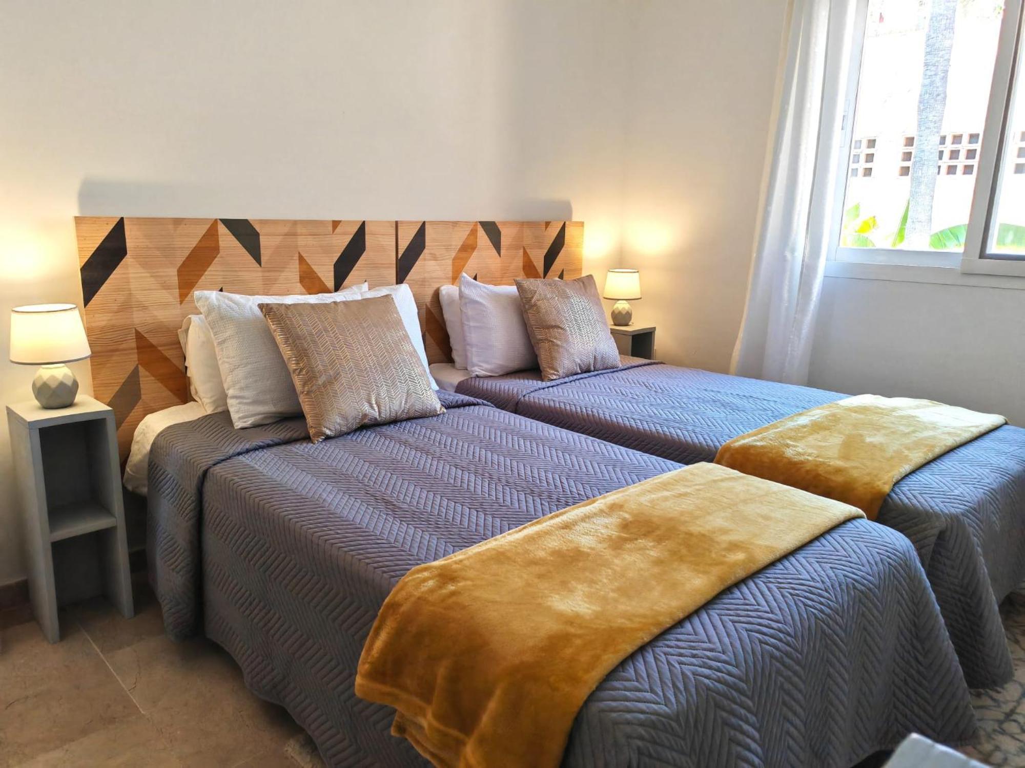 Beachfront Townhouse Estepona Esterno foto
